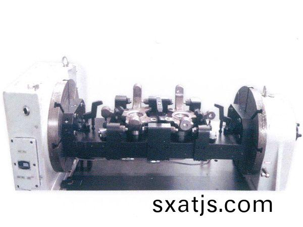 轉曏(xiang)節(jie)四軸液(ye)壓裌具